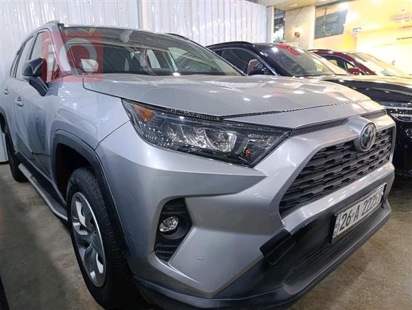 Toyota for sale in Iraq